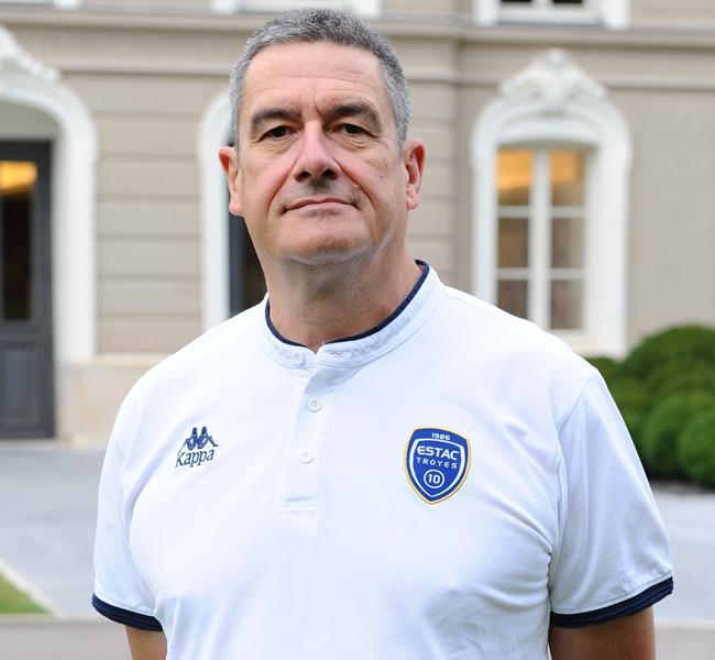 Dr Philippe Beury